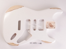 BLEM - XGP Hand Aged St Body USA Solid Alder Arctic White